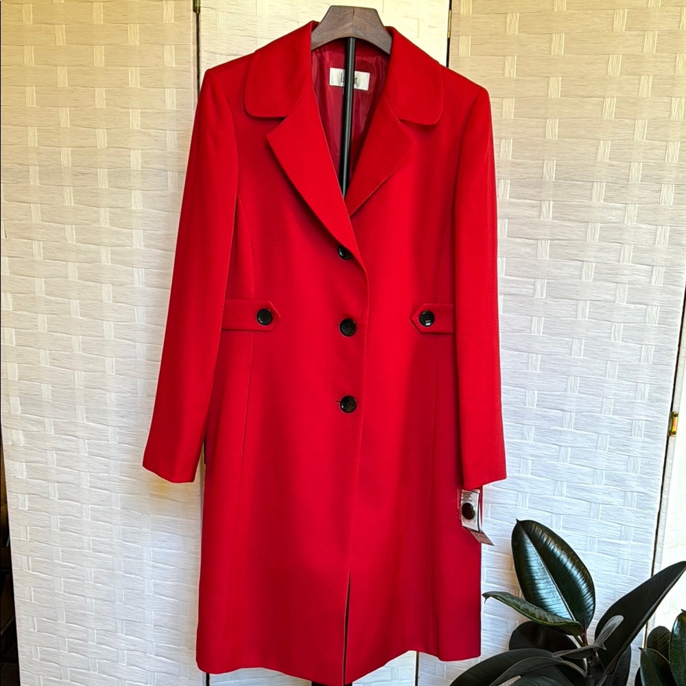 Elegant Red Double-Breasted Women's Coat